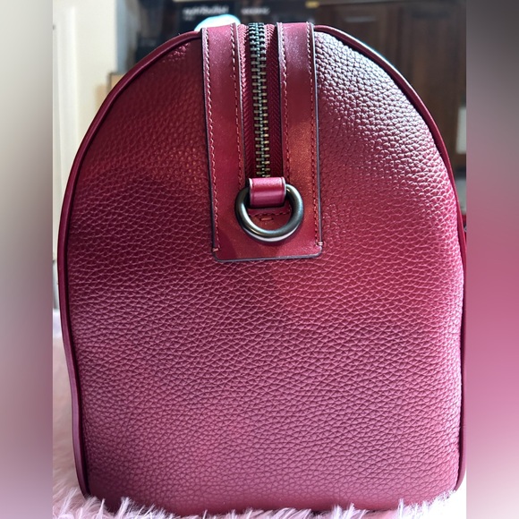 COACH GOTHAM DUFFLE 45/DARK RUBY - Picture 5 of 11